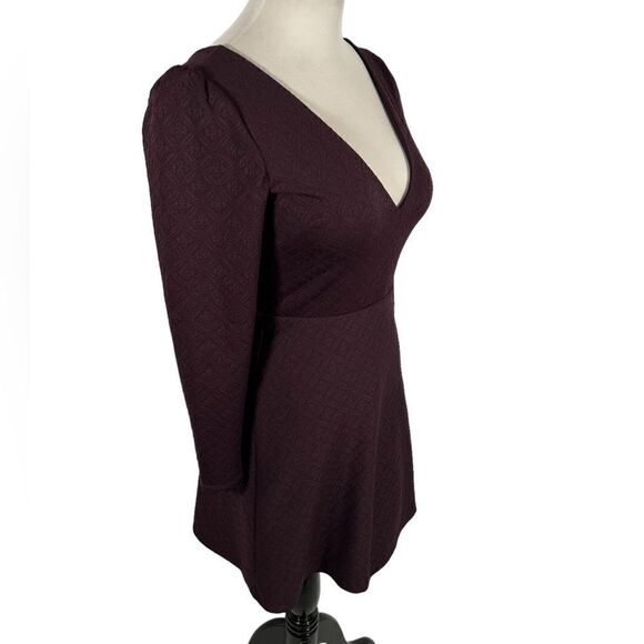 Cooperative Textured Plum Purple Long Sleeve Dress Deep V Neck A-Line Skater - Picture 2 of 9